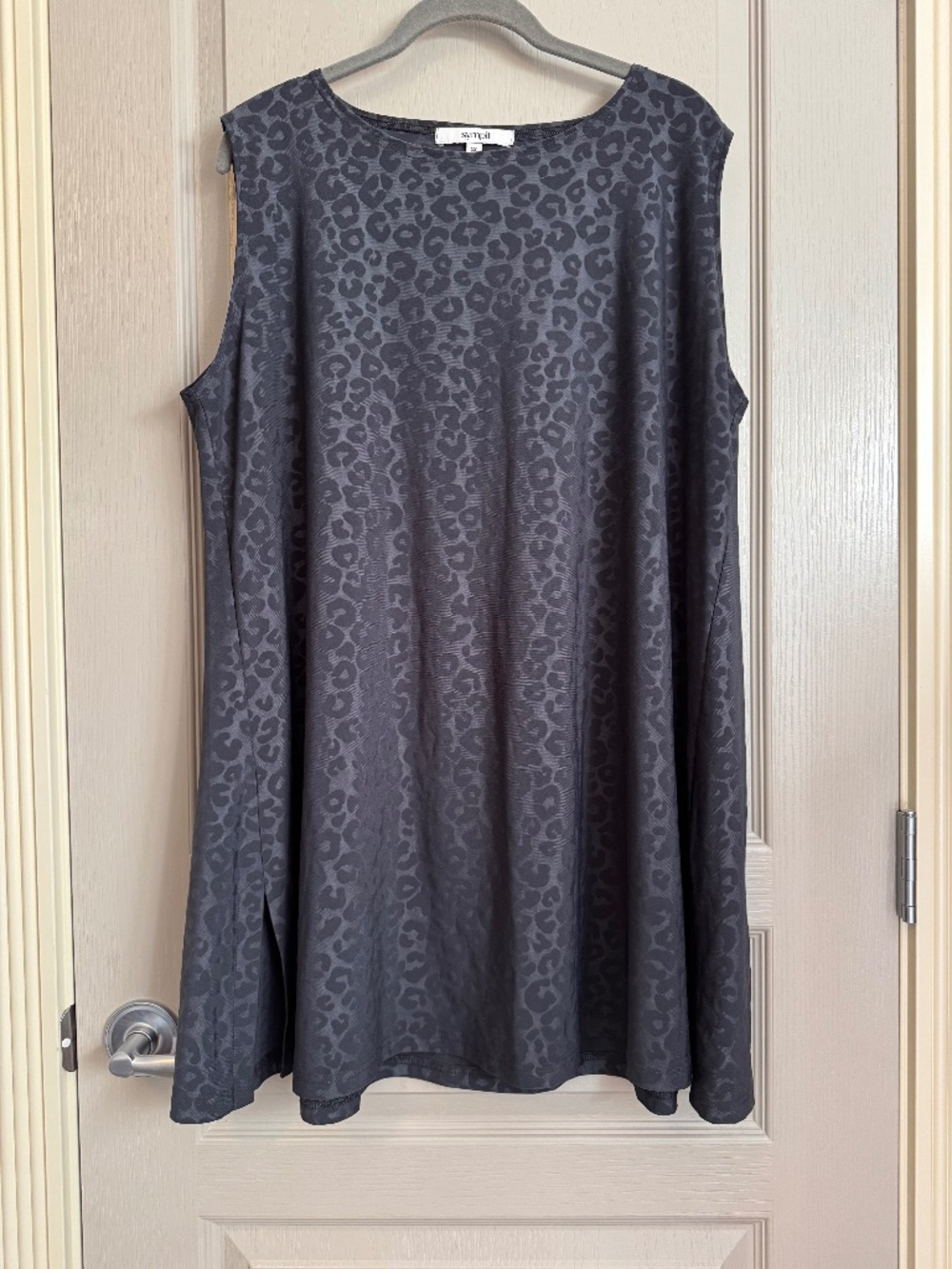 Sympli Embossed Print Sleeveless Tunic